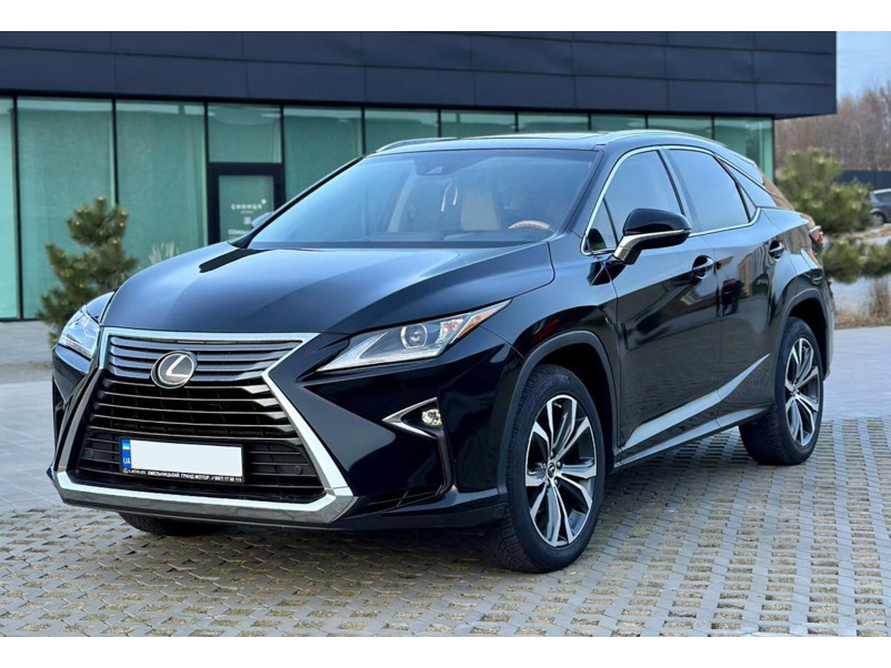 Передній бампер  ( Normal ) на Lexus RX 2015-2019 року