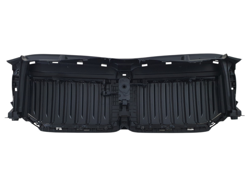 Повітряна заслонка ( жалюзі )  з моторчиком на BMW 7 Series G11 / G12 2019-2023 року