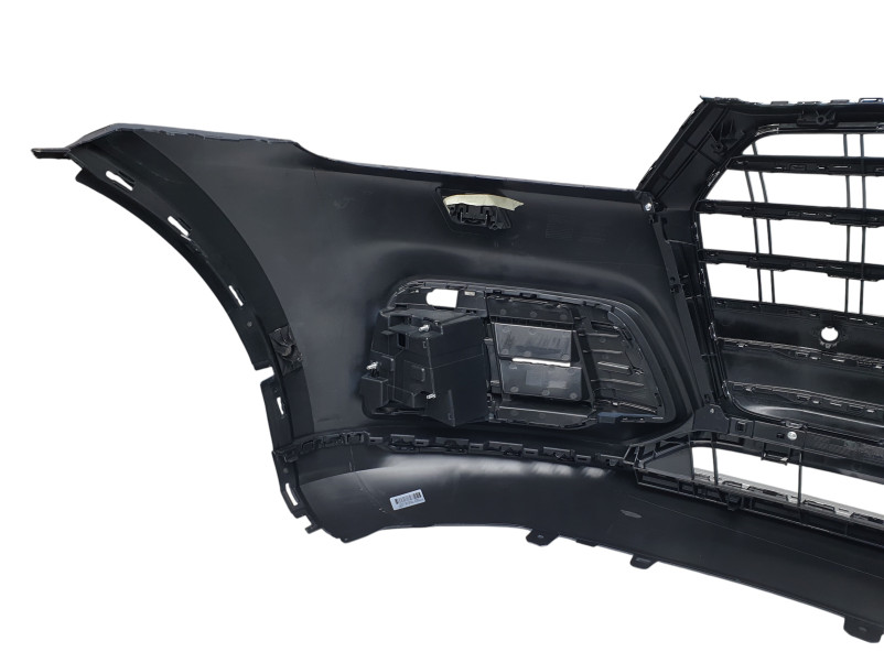 Передній бампер  ( S-Line ) V2 на Audi Q5 80A 2016-2020 року