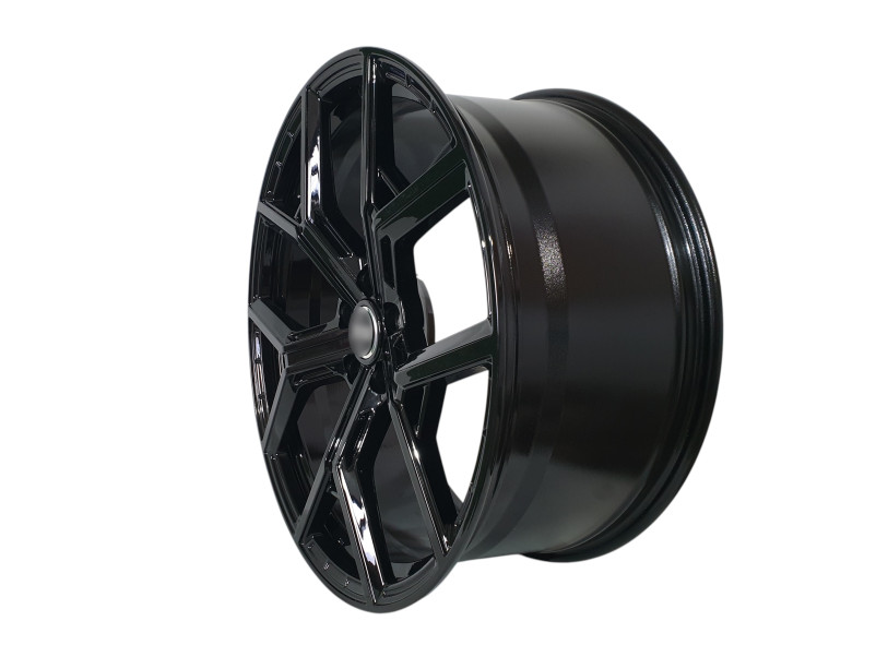 R22 Gloss Black Диски ( одноширокі 9.5J ET45 )  на Land Rover Range Rover Sport L320 2005-2010 року
