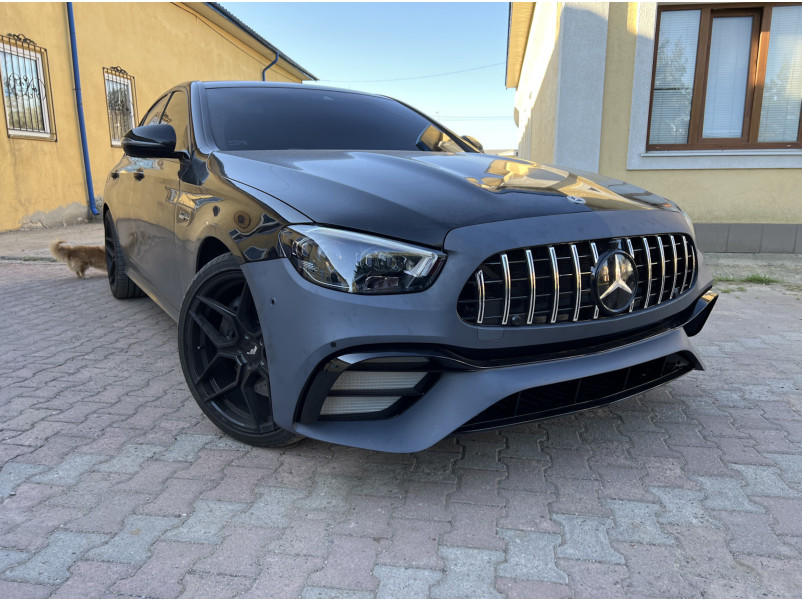 Передній бампер  ( E63 Style ) на Mercedes-Benz E-Class W213 2020-2023 року