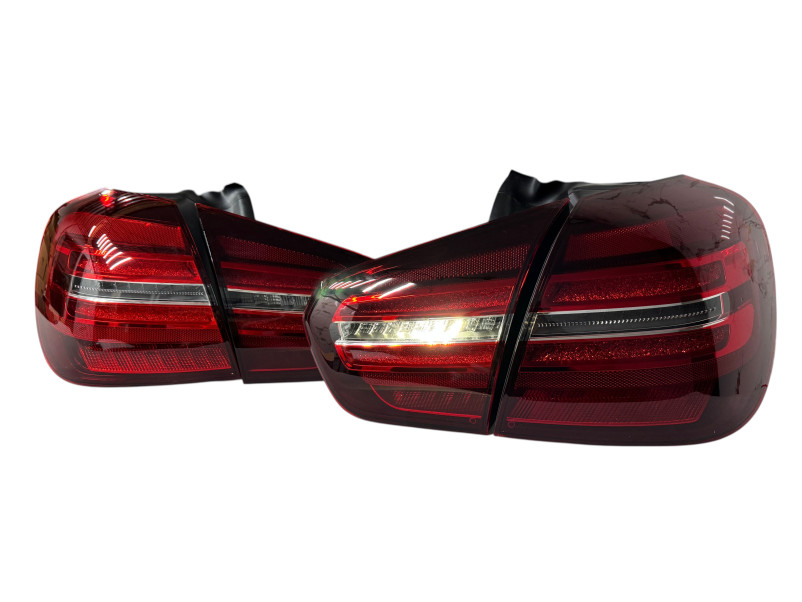 Задні ліхтарі  LED ( апгрейд в GLA X156 2017+ ) на Mercedes-Benz GLA-Class X156 2013-2017 року