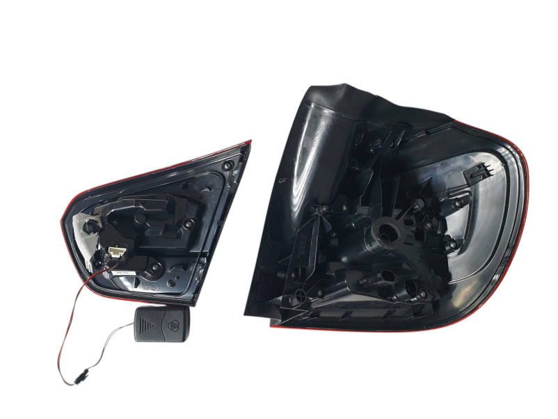 Задні ліхтарі  LED ( апгрейд в GLA X156 2017+ ) на Mercedes-Benz GLA-Class X156 2013-2017 року